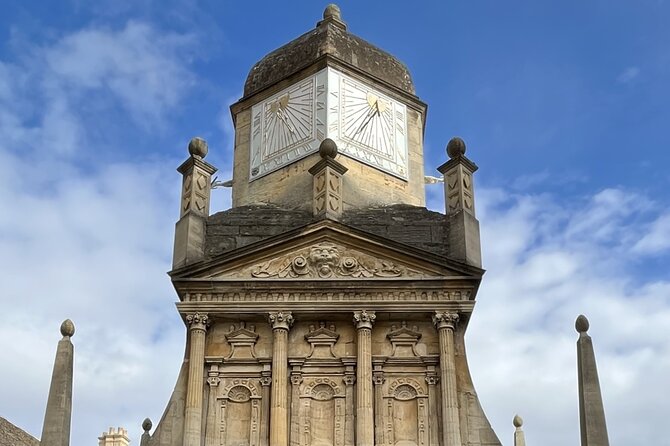 Cambridge Quest: Self Guided City Walk & Immersive Treasure Hunt - Solving the clues is the real test