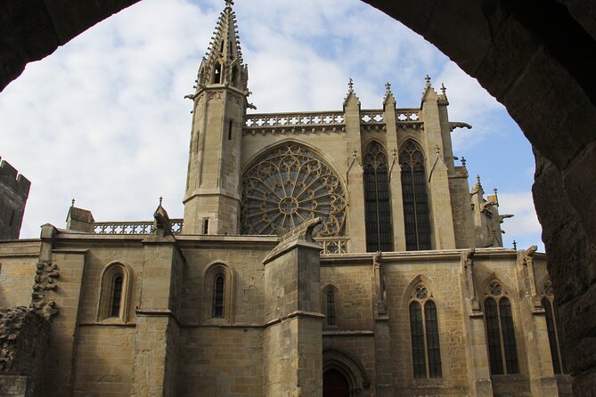 Carcassonne Scavenger Hunt and Highlights Self-Guided Tour - Starting at Square André Chénier