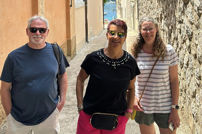Cavtat Old Town: Exploration Game and Tour - What kind of Cavtat tour is this?