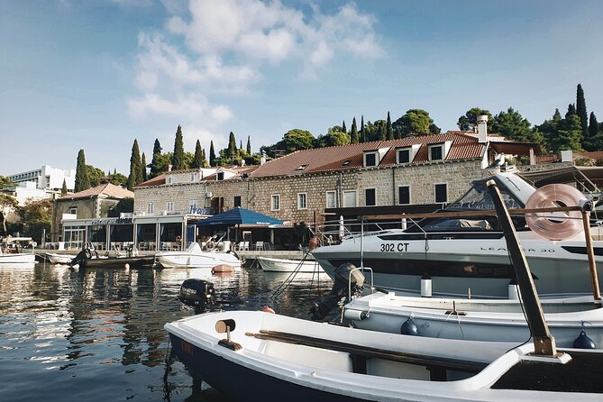 Cavtat Old Town: Exploration Game and Tour - Meeting Baltazar Bogišić