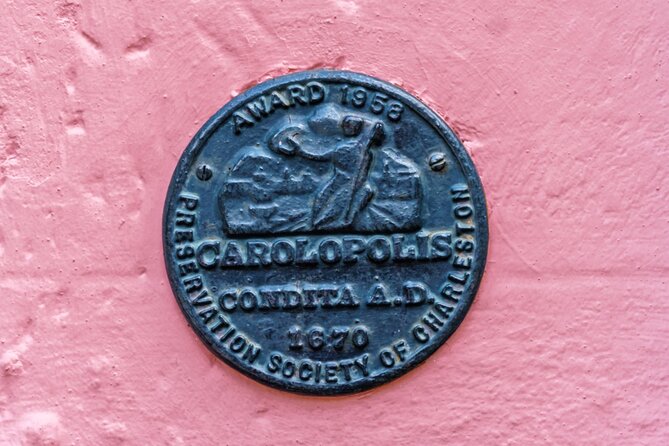 Charleston History & Mystery: Interactive Walking Tour Game - Following clues through Charleston’s old streets