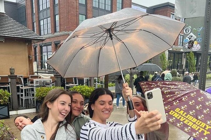 Charlottesville Challenge Scavenger Hunt - Meeting people instead of only following a map