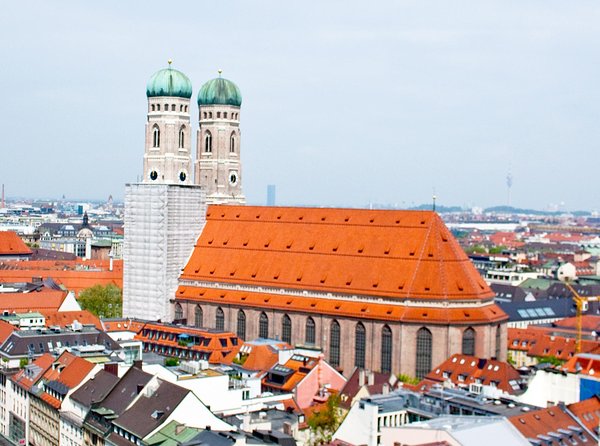 City game scavenger hunt Munich - independent city tour I discovery tour - The church-heavy route: a real consideration