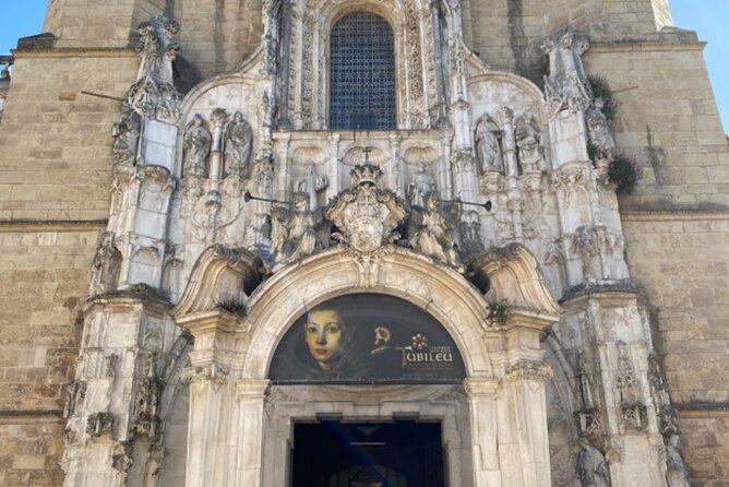 Coimbra Scavenger Hunt and Sights Self-Guided Tour - Monastery of Santa Cruz and School Palace