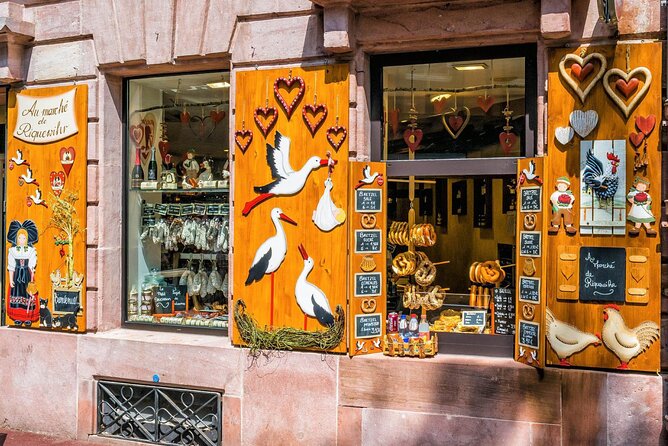 Colmar Scavenger Hunt and Sights Self-Guided Tour - Place de l’Ancienne Douane and the value of looking around
