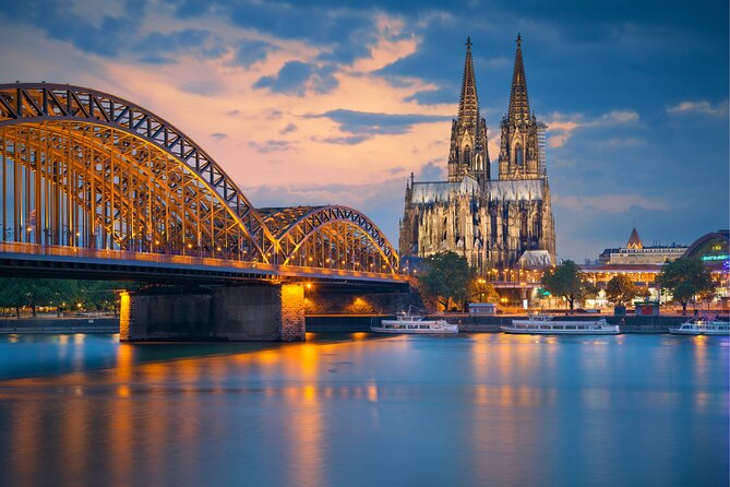 Cologne Scavenger Hunt and Highlights Self Guided Audio Tour - Fountains, legends, and small details