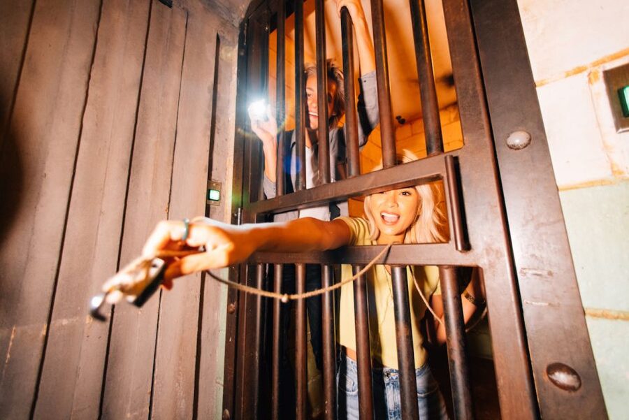 Columbus: 1-Hour Themed Escape Room Adventure & Narrative - Why the puzzle format works for groups