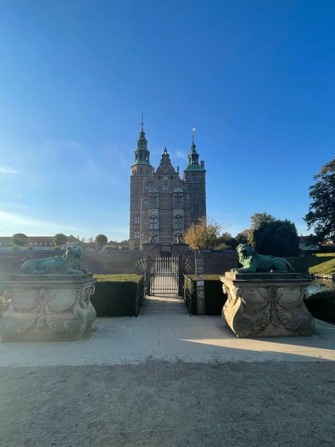 Copenhagen: King's Garden Outdoor Escape Room Game - How the smartphone game works