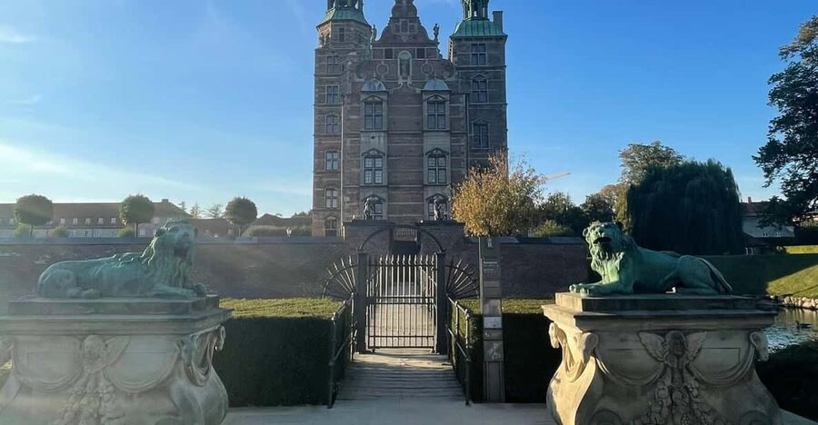 Copenhagen: King's Garden Outdoor Escape Room Game - Your detective mission and H.C. Andersen’s role