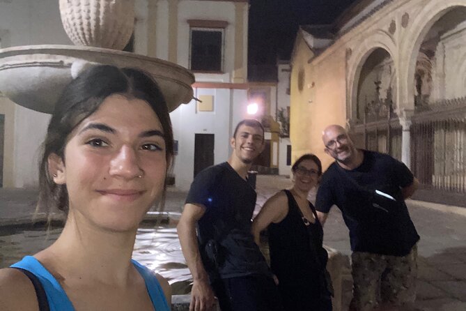 Córdoba Scavenger Hunt and City Highlights Walking Tour - From the Historic Center to San Basilio