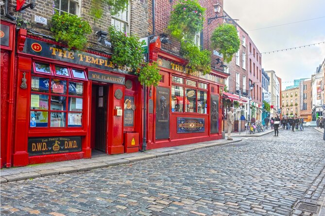 Cupid’s Trail: Romantic Puzzle Quest in Dublin - Whitefriar Church adds a serious first stop
