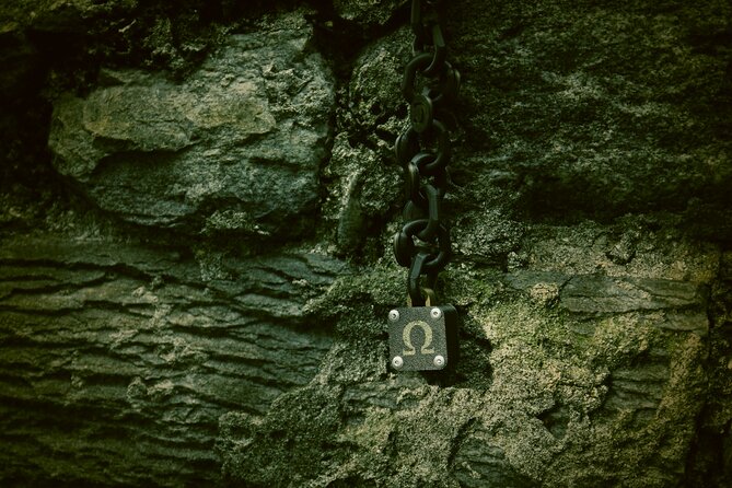 Davos Switzerland Escape Game Private Adventure - Why the two-phone format matters