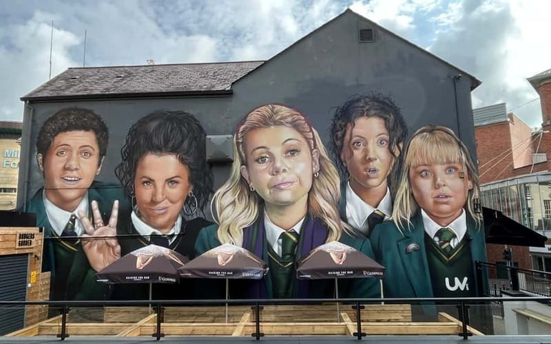 Derry: City Walking Tour & Exploration Game - Who will enjoy the challenge, and who may not