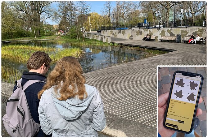 Discover Alkmaar with a self-guided Outside Escape city game tour - Gothic details around Alkmaar City Hall
