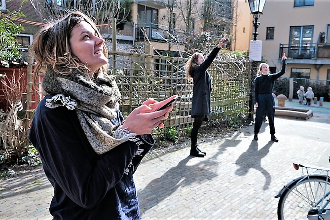 Discover Amsterdam's city center in this Outside Escape game tour - Key points before you book
