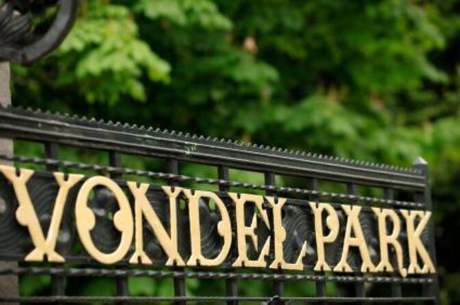 Discover Amsterdam Vondelpark in this Outside Escape city game! - The final puzzle at Kinderbadje