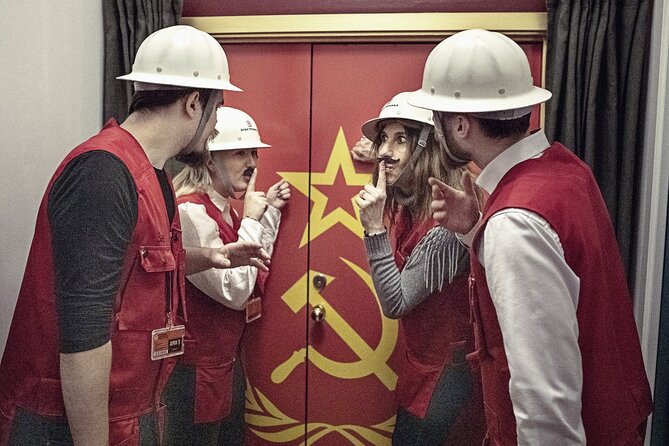 Downfall Spy Mission (Premium Private Escape Room) - Is $467.07 Good Value for Six People?