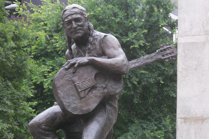 Downtown Austin Scavenger Hunt Adventure - The Driskill adds old Austin character