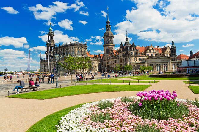 Dresden Scavenger Hunt and Highlights Self-Guided Tour - How the 1.9-Kilometer Route Works