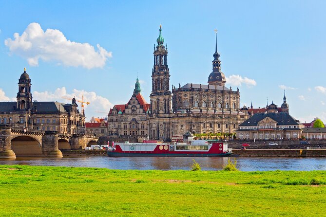 Dresden Scavenger Hunt and Highlights Self-Guided Tour - The App and the Accuracy Question