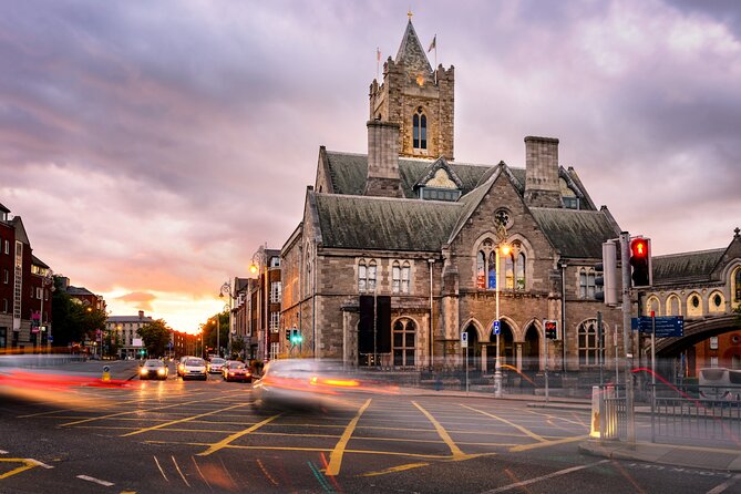 Dublin Scavenger Hunt and Highlights Self Guided Audio Tour - Key points at a glance