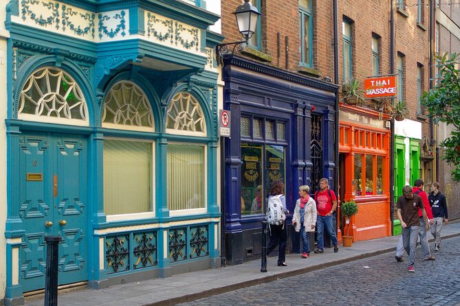 Dublin Scavenger Hunt and Highlights Self Guided Audio Tour - Fusilier’s Arch and Saint Stephen’s Green