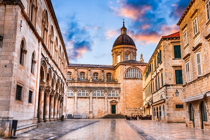 Dubrovnik Scavenger Hunt and Highlights Self Guided Audio Tour - Starting at Pile Gate without a guide