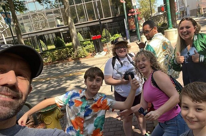 Durham Dash Scavenger Hunt - Who gets the most from this Durham activity