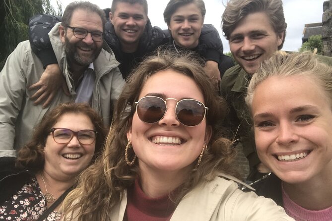 e-Scavenger hunt Apeldoorn: Explore the city at your own pace - Apeldoorn’s parks, palaces, and monkeys