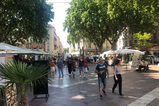 e-Scavenger hunt Avignon: Explore the city at your own pace - How difficult is the game to use?