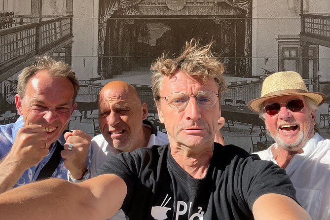 e-Scavenger hunt Bergen op Zoom: Explore the city - De Maagd theatre adds a modern note