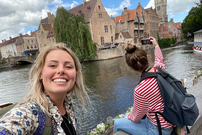 e-Scavenger hunt Bruges: Explore the city at your own pace - A self-guided way to meet Bruges