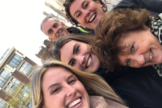 e-Scavenger hunt Brussels: Explore the city at your own pace - How Much Value Do You Get for $37.29?