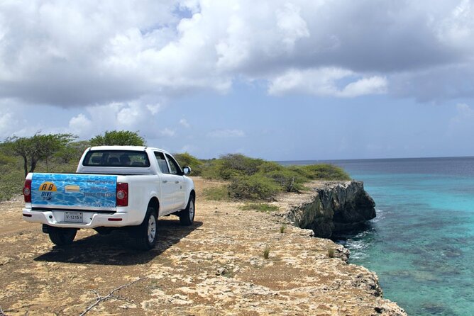 e-Scavenger hunt by car or scooter: 'Explore the Rincon Valley' - Thousand Steps, a famous underwater site