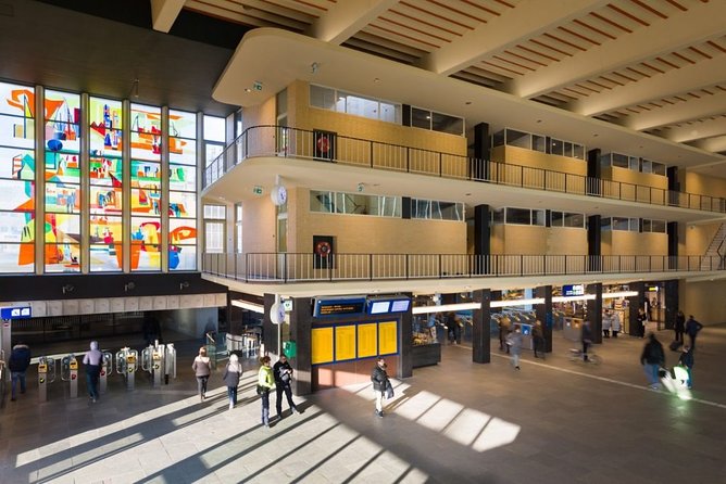 e-Scavenger hunt Eindhoven: Explore the city at your own pace - From Stationsplein to Eindhoven’s industrial roots