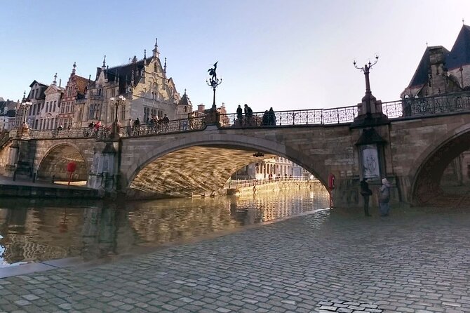 e-Scavenger hunt Ghent: Explore the city at your own pace - A city game that keeps Ghent flexible
