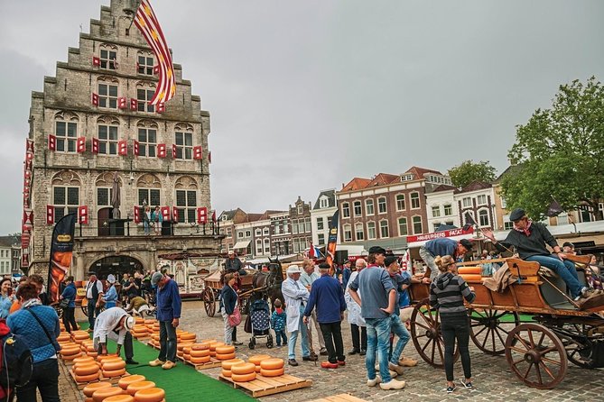 e-Scavenger hunt Gouda: Explore the city at your own pace - Gouda sightseeing with a game in your hand