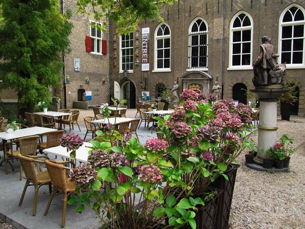 e-Scavenger hunt Gouda: Explore the city at your own pace - Molen De Roode Leeuw and the final stretch