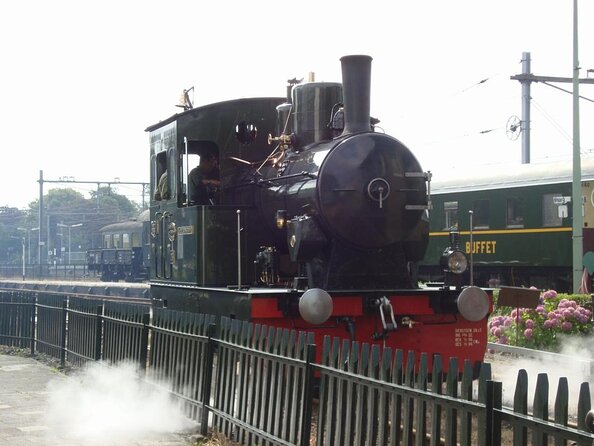 e-Scavenger hunt Hoorn: Explore the city at your own pace - Roode Steen and the first city sights