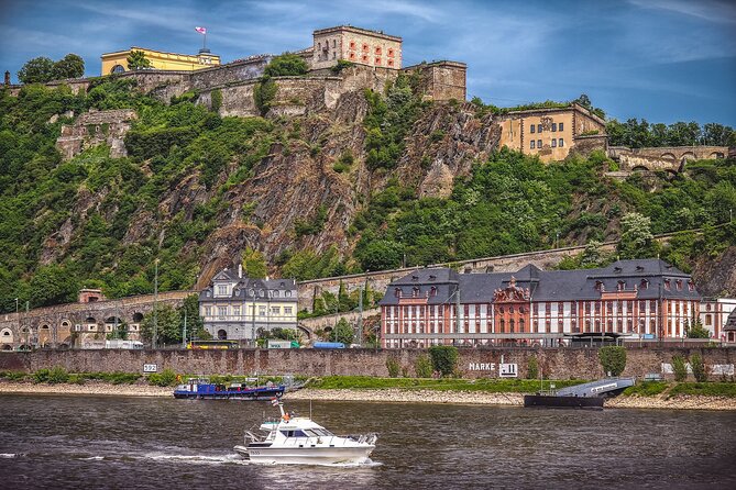 e-Scavenger hunt Koblenz: Explore the city at your own pace - Churches that shape Koblenz’s old town