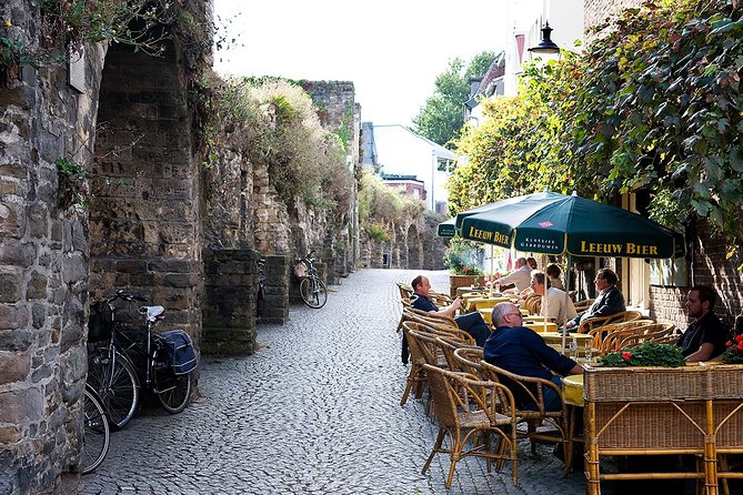 e-Scavenger hunt Maastricht: Explore the city at your own pace - Helpoort, Our Lady Basilica, and the visitor center