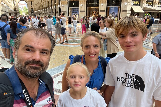 e-Scavenger hunt Rennes: Explore the city at your own pace - Saint-Pierre Cathedral and the Parliament of Brittany