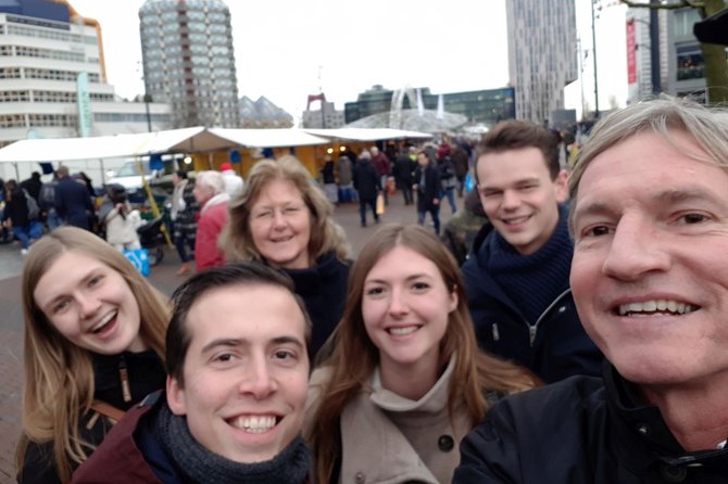 e-Scavenger hunt Rotterdam: Explore the city at your own pace - Starting at Grotemarkt with Rotterdam in front of you