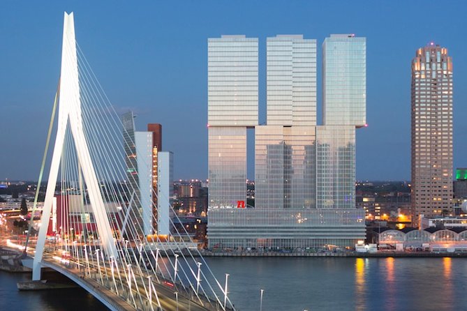e-Scavenger hunt Rotterdam: Explore the city at your own pace - Solving the puzzles without losing your patience