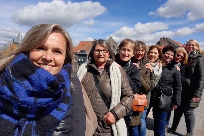 e-Scavenger hunt Vlissingen: Explore the city at your own pace - Admiral De Ruyter and Sint Jacobskerk