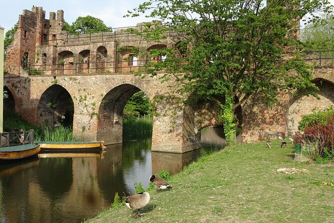 e-Scavenger hunt Zutphen: Explore the city at your own pace - Two museums add useful pauses