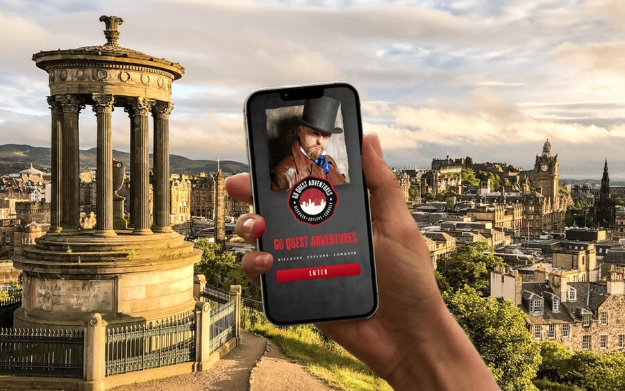Edinburgh New Town: City Walking Tour & Exploration Game - Through the Georgian streets of the New Town