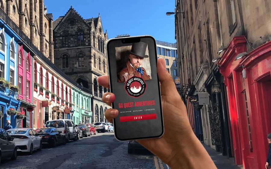 Edinburgh: Royal Mile Walking Tour & Exploration Game - Key points before you book