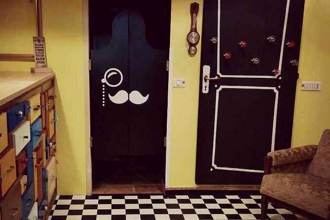 Enigmarium Escape Room games - Arriving at Trdinova ulica 4