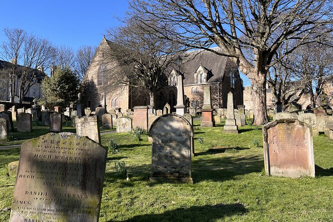 Escape Burns' Hame Toun: Outdoor Puzzle Game in Ayr - Newmarket Street and the clue-solving rhythm